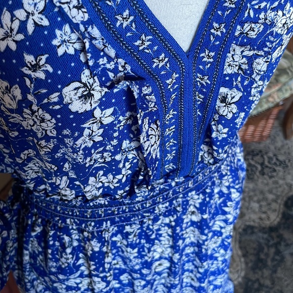 Max Studio Floral Ruffle Dress - Picture 6 of 6